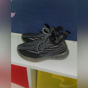 Toddler Sneakers 👟